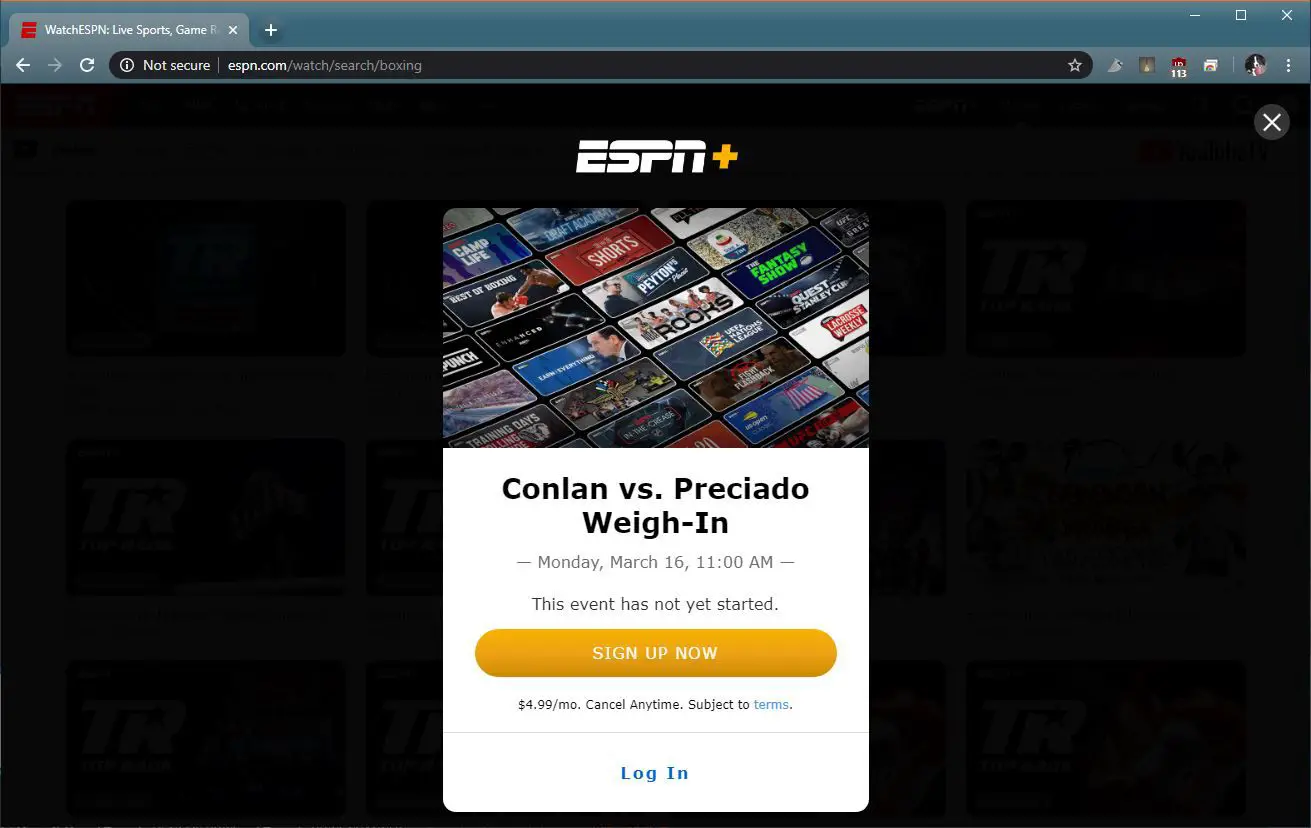 Uma captura de tela do ESPN + e uma luta de boxe.