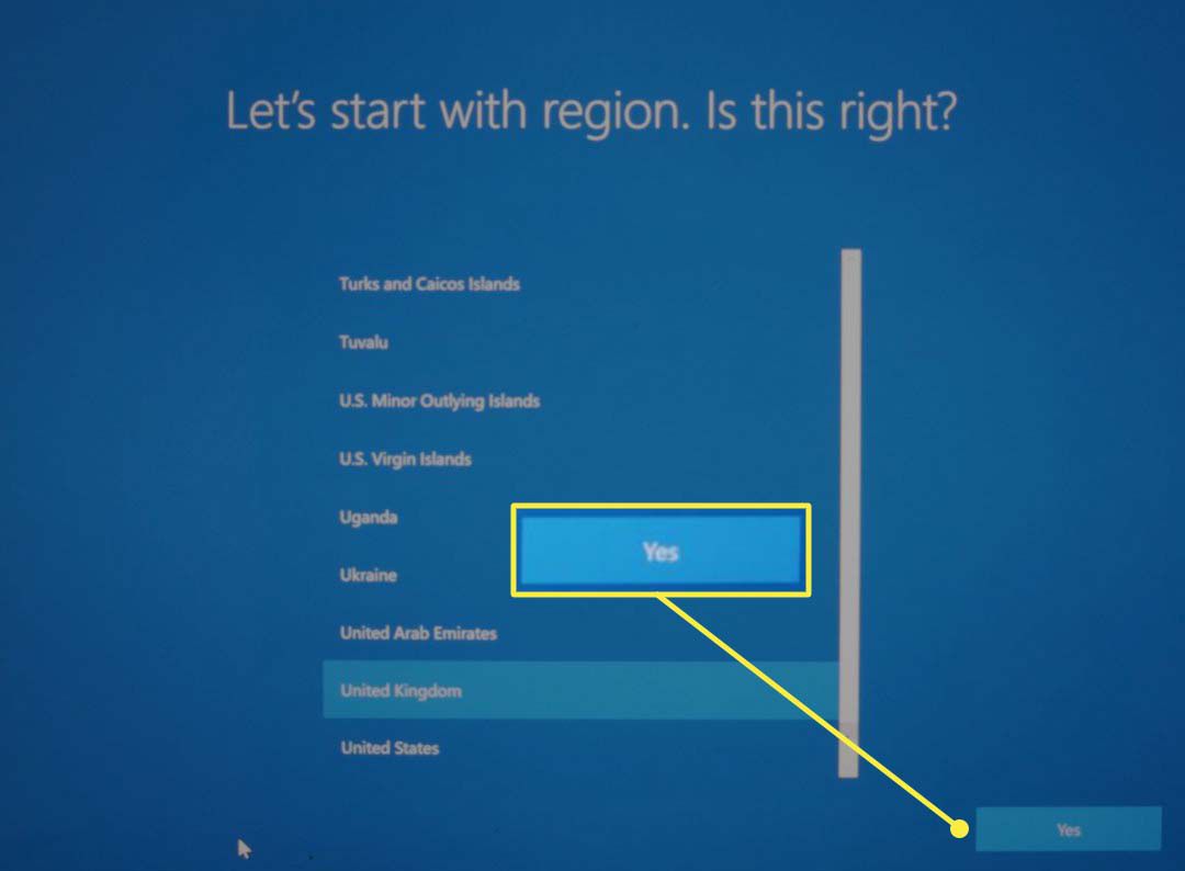 A tela de seleção de região durante a configuração do Microsoft Windows 10.