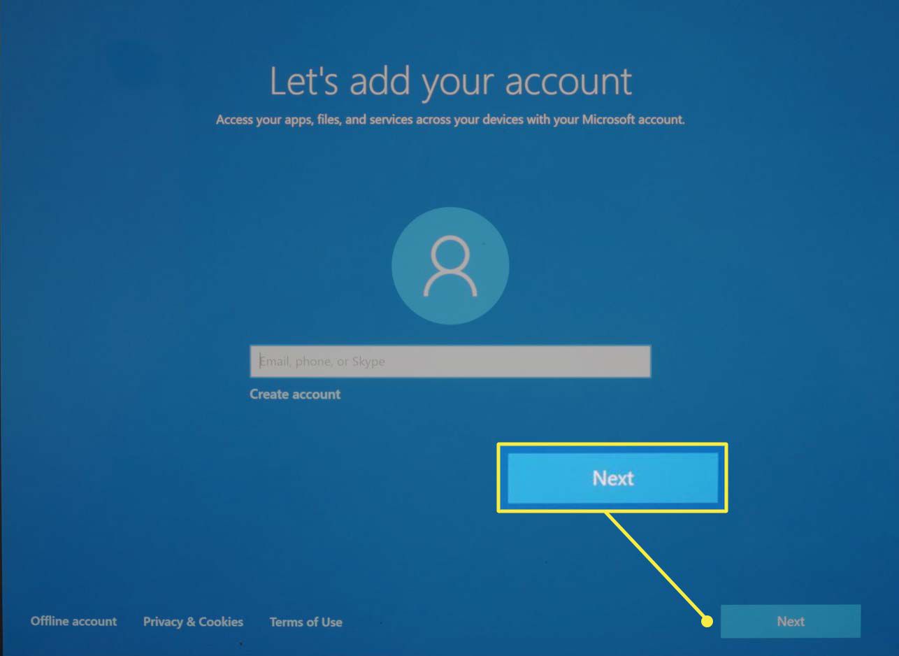 A tela de entrada da conta da Microsoft durante a configuração do Microsoft Windows 10.