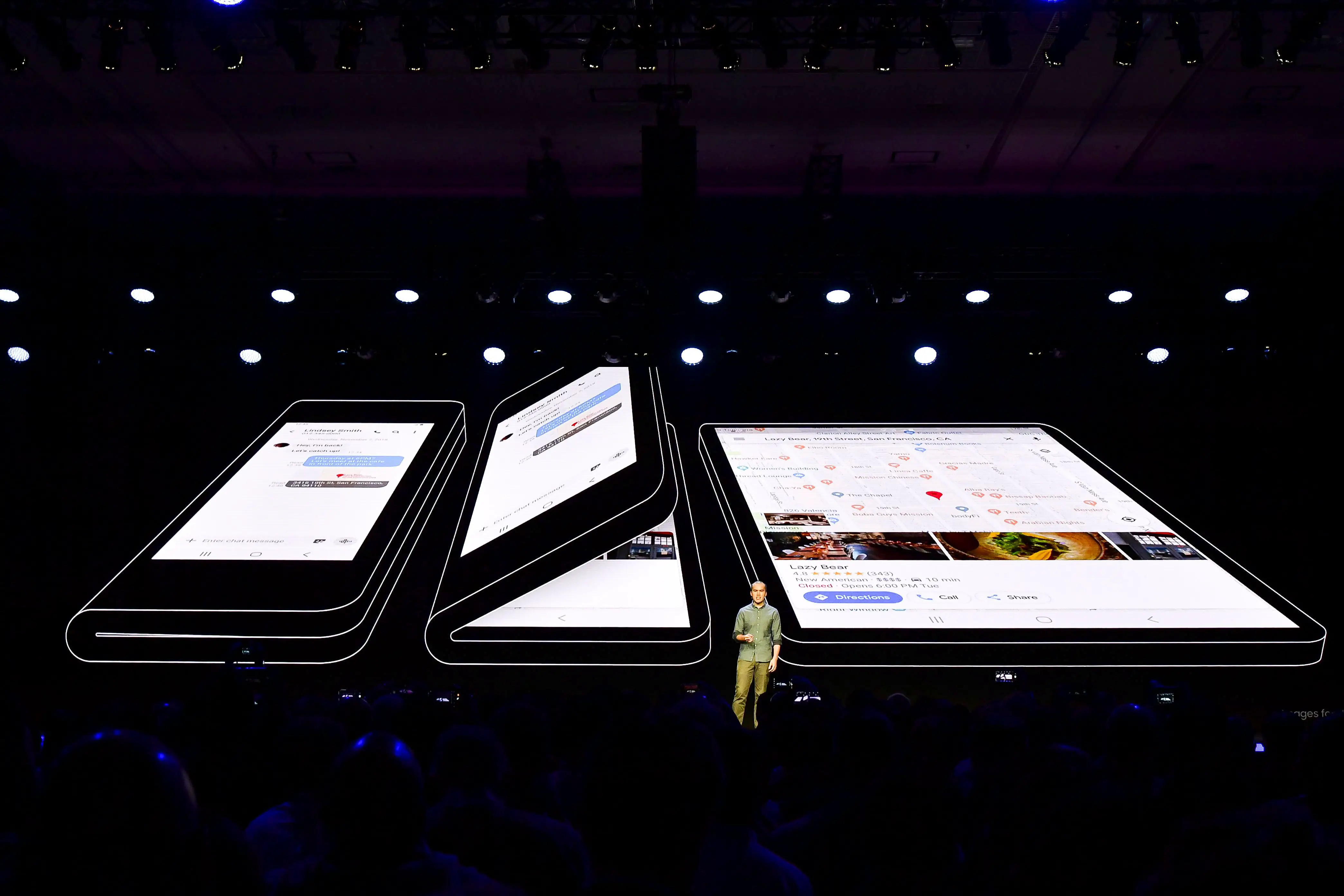 Esboços do design do telefone dobrável Samsung mostrados na tela na Samsung Developers Conference 2018