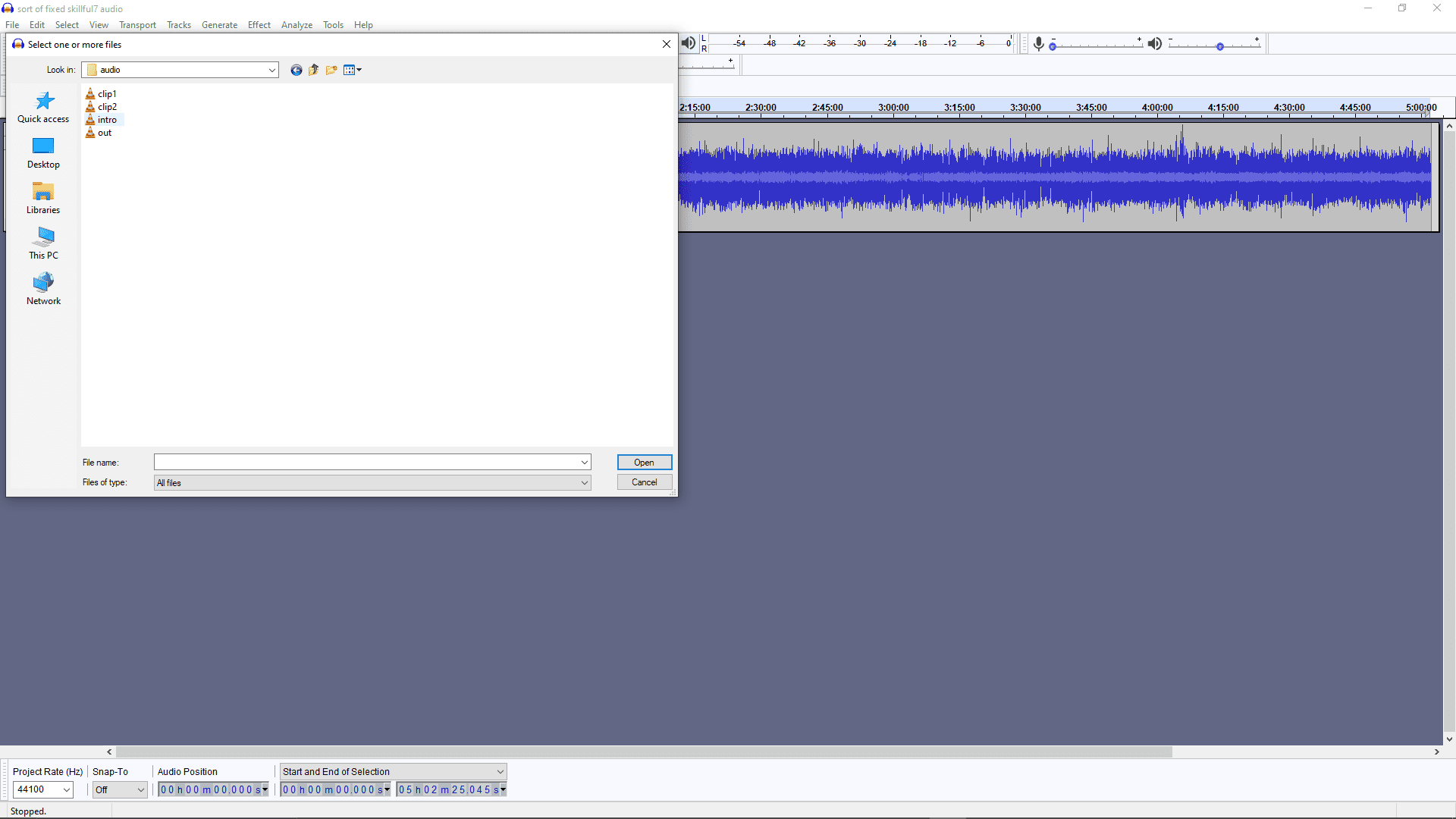 Uma captura de tela da importação de áudio para o Audacity.