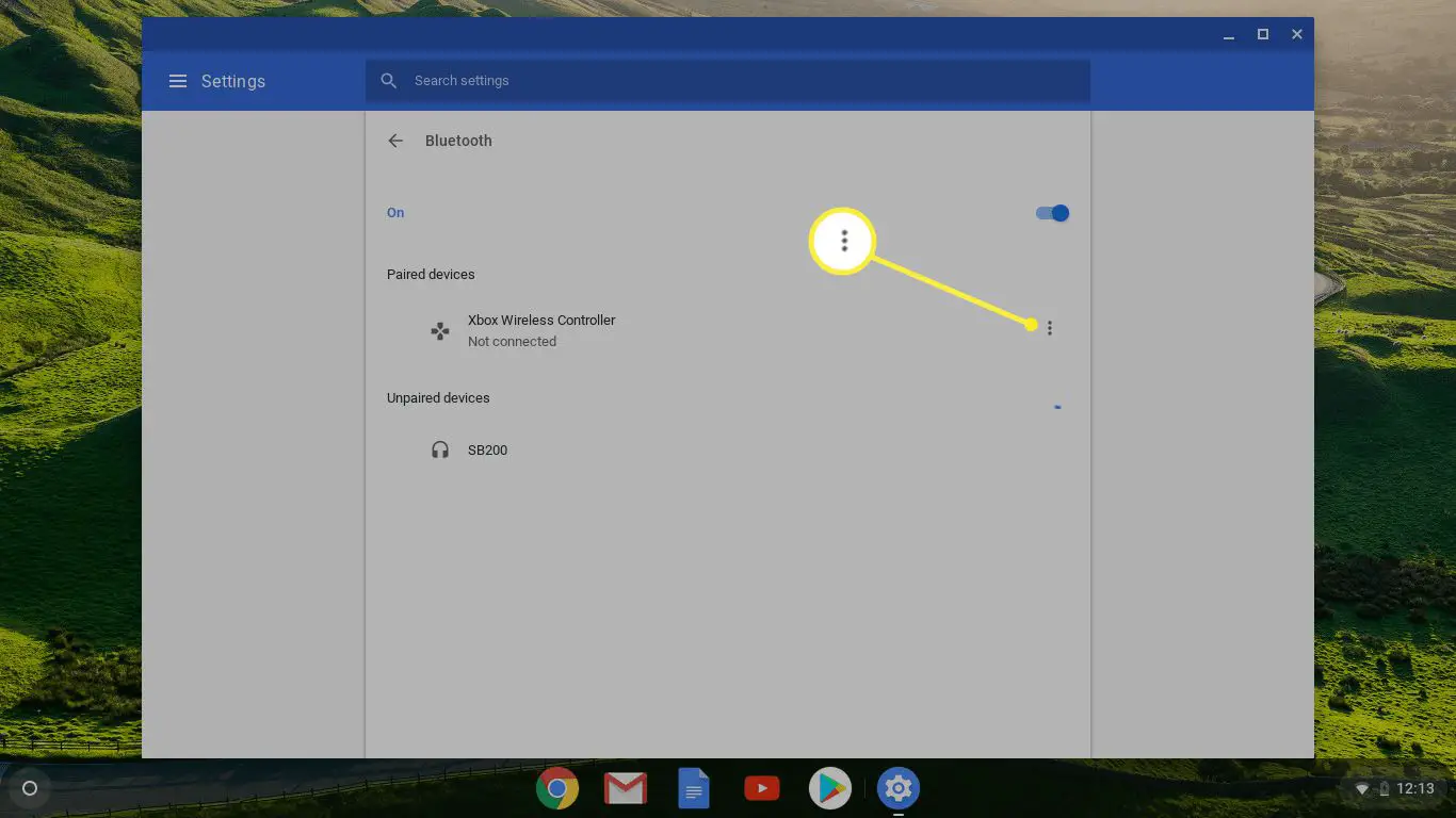 Menu de configurações de Bluetooth no Chrome OS com ícone de três pontos destacado