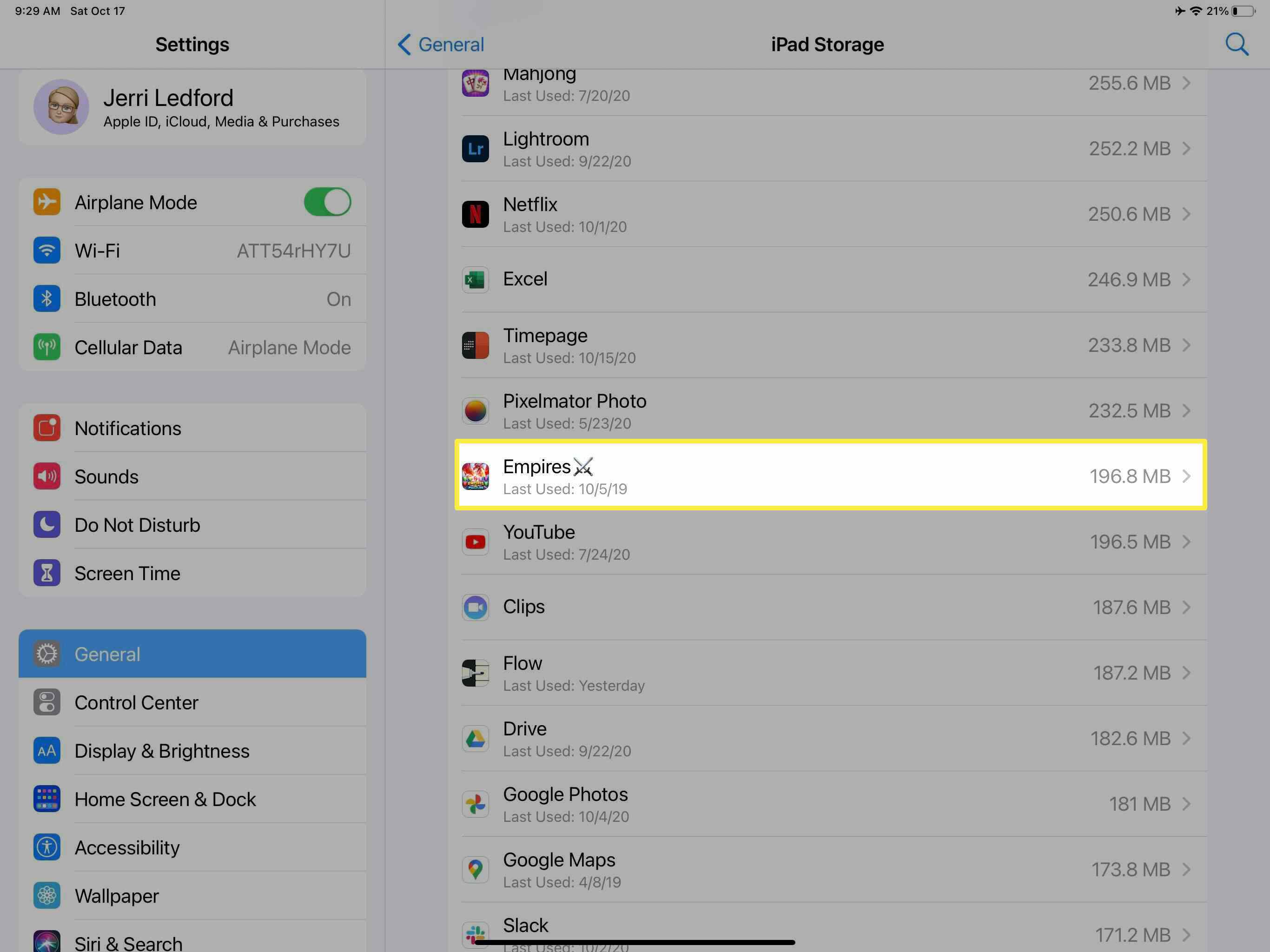 Um aplicativo na página de armazenamento do iPad.