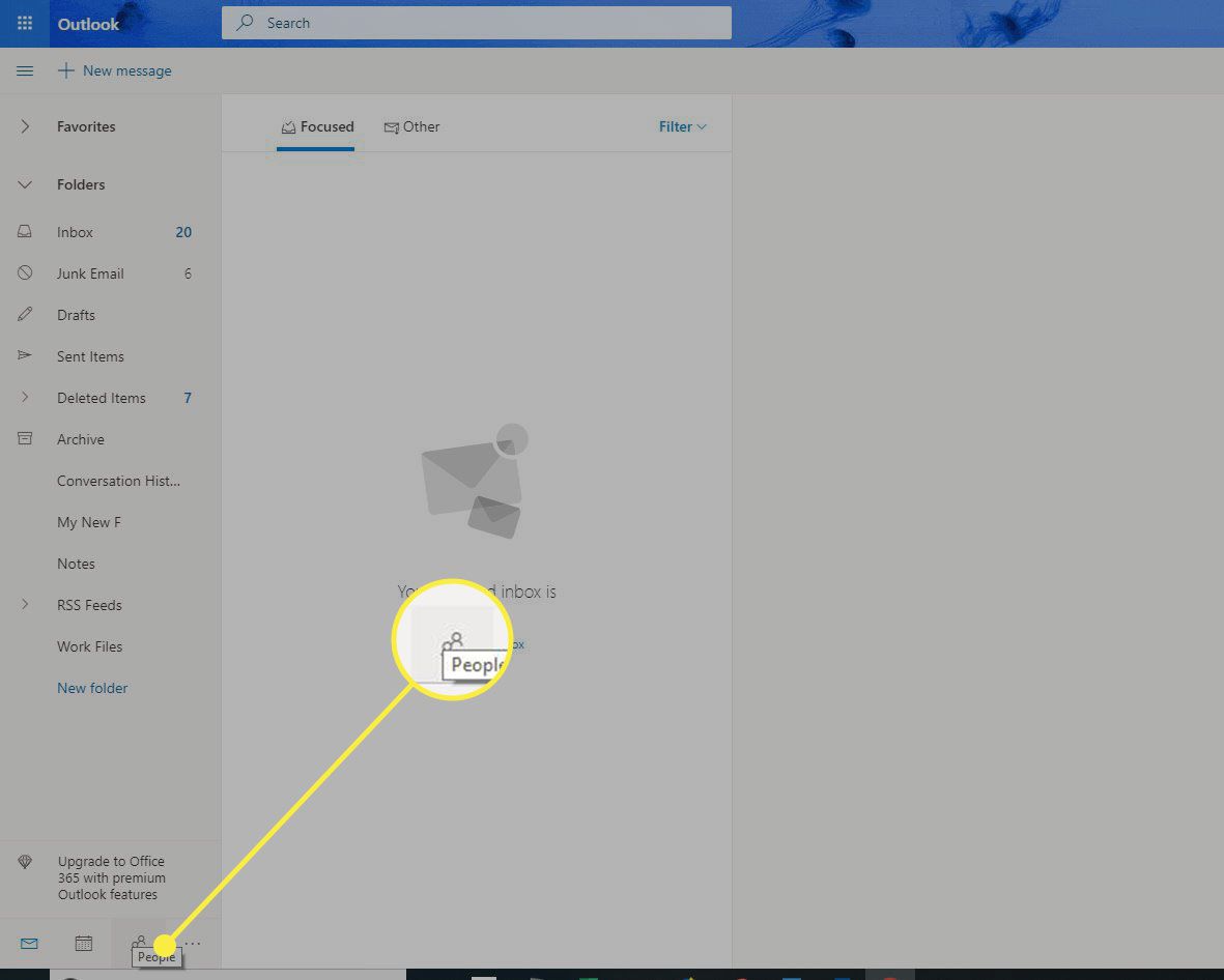 Uma captura de tela do Outlook com o botão Pessoas destacado