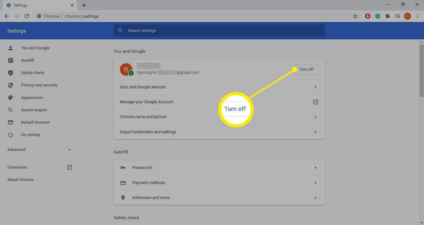 Selecione Desativar à direita do seu nome e da imagem da Conta do Google na seção Você e Google.