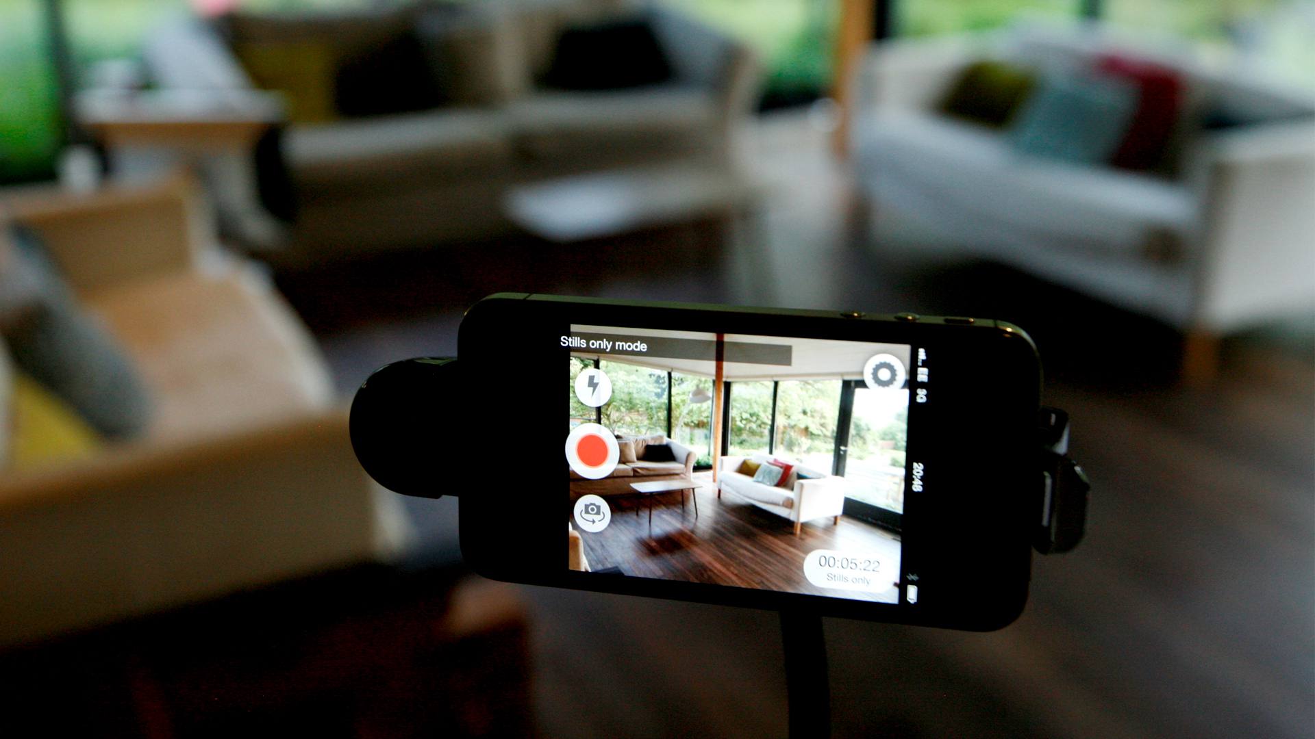 O aplicativo de smartphone Manything transforma seu iPhone e Android em uma câmera de segurança oculta.