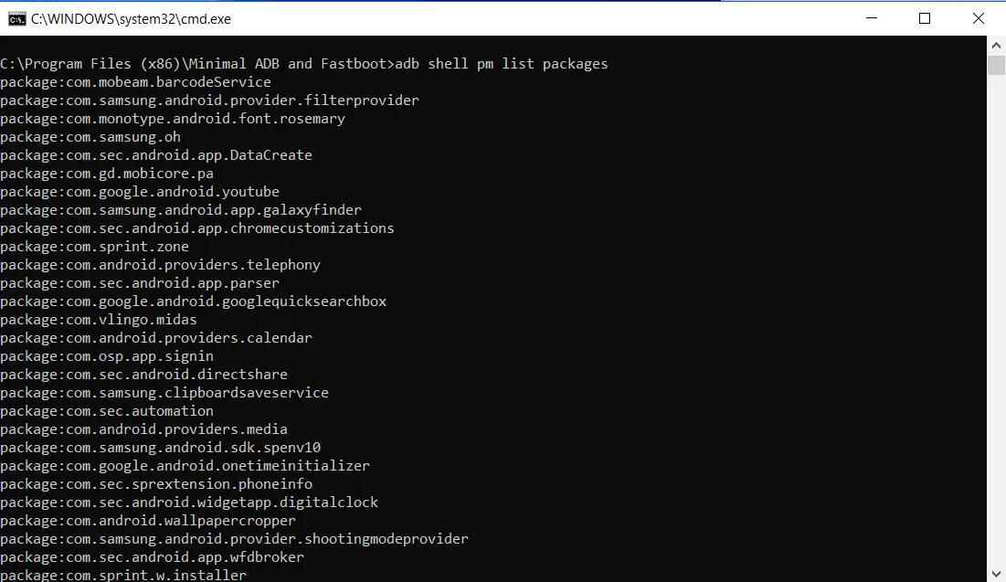 Captura de tela da execução do comando adb shell pm list packages.