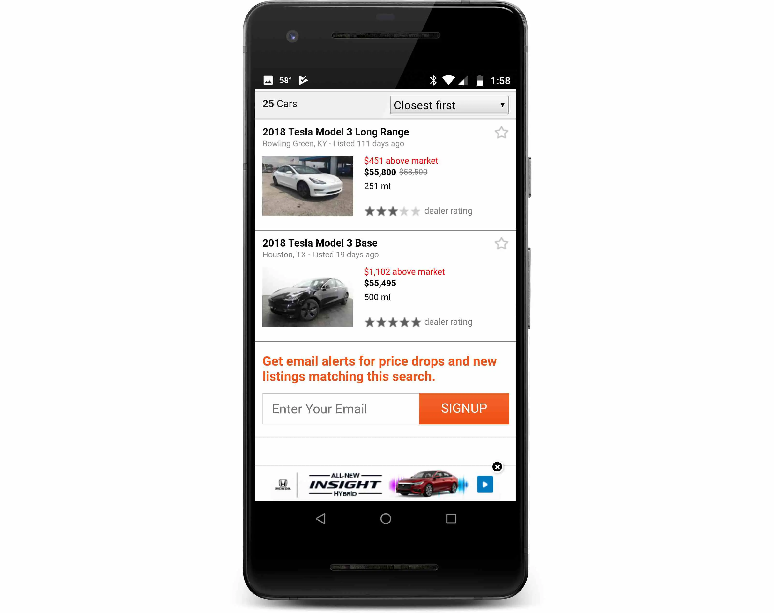 O aplicativo Used Car Search Pro exibido em um telefone