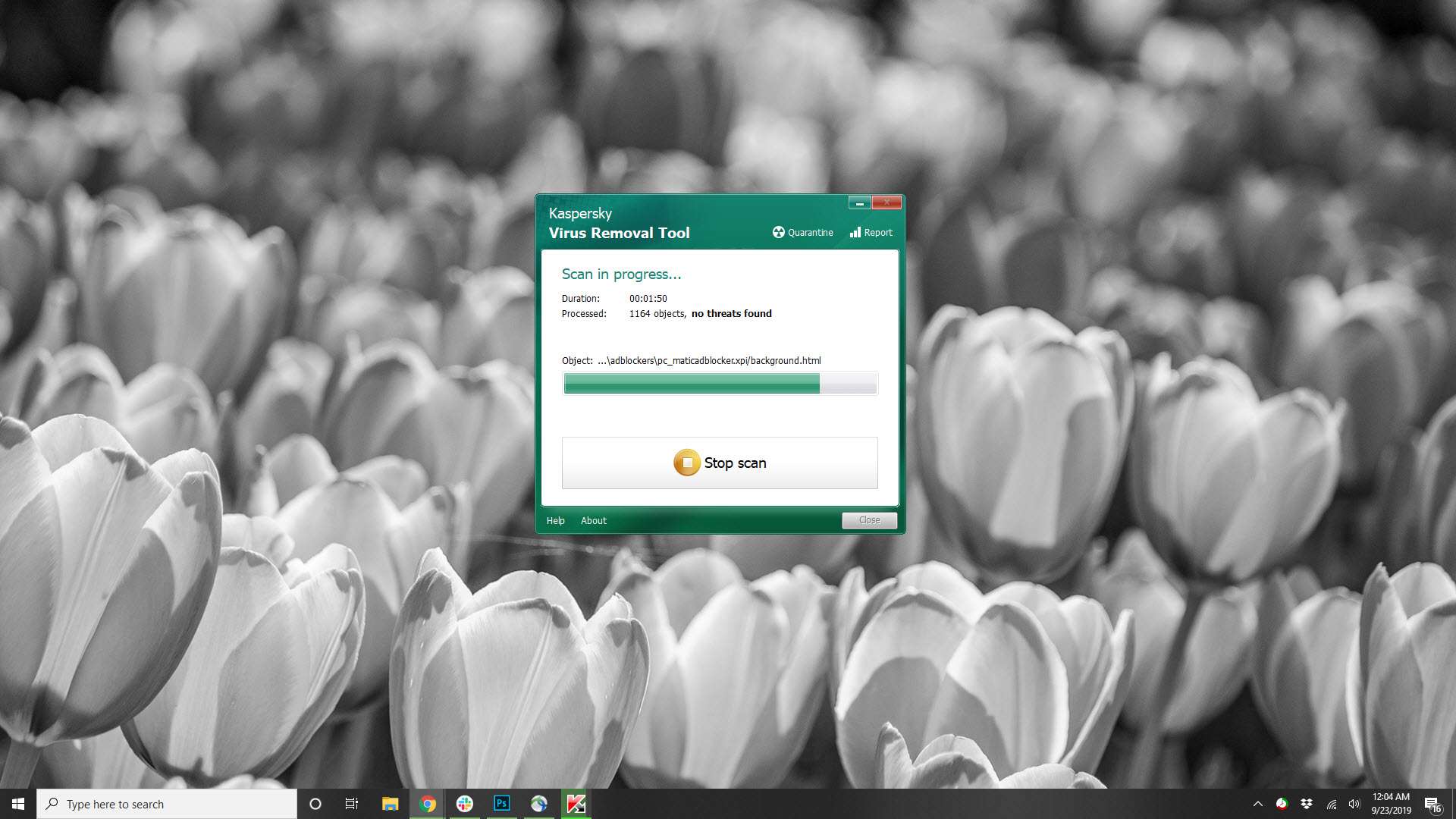 Uma captura de tela da ferramenta Kaspersky Virus Removal no meio da verificação.