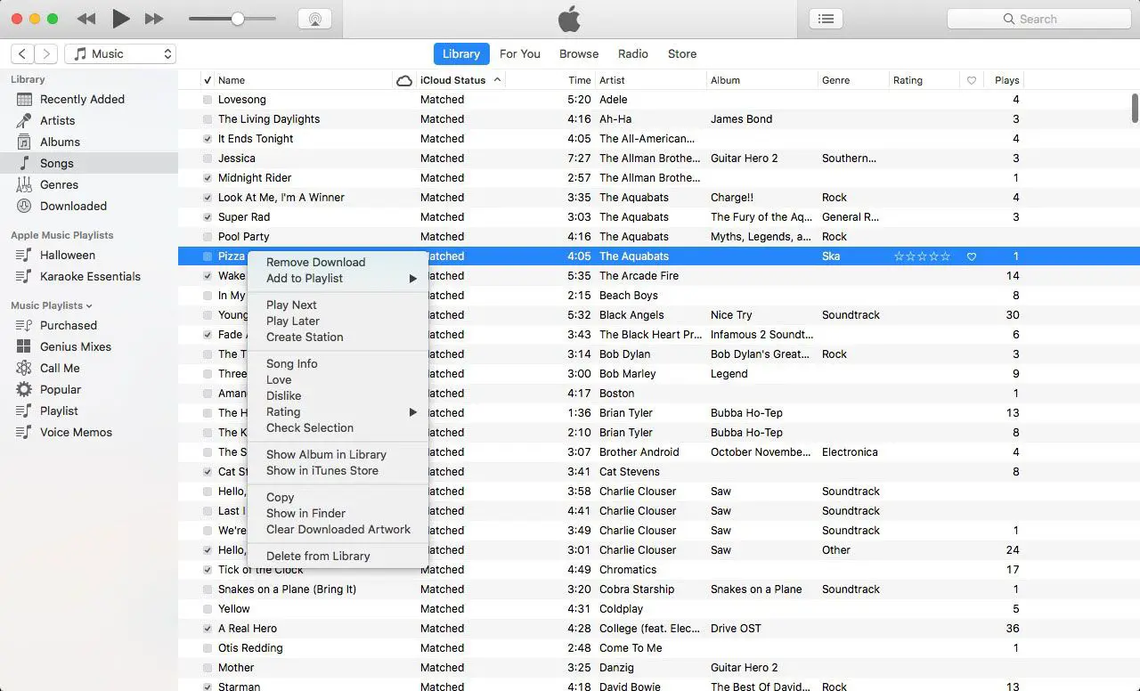 iTunes em um Mac com o menu do botão direito de uma música na biblioteca aberta