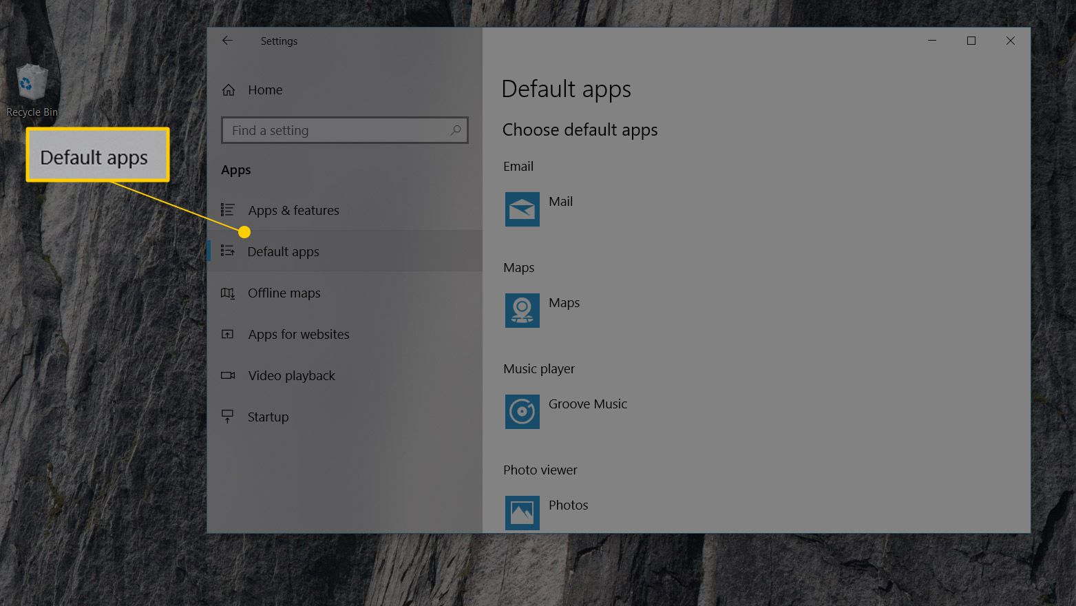 Item da barra lateral de aplicativos padrão nas configurações do Windows 10