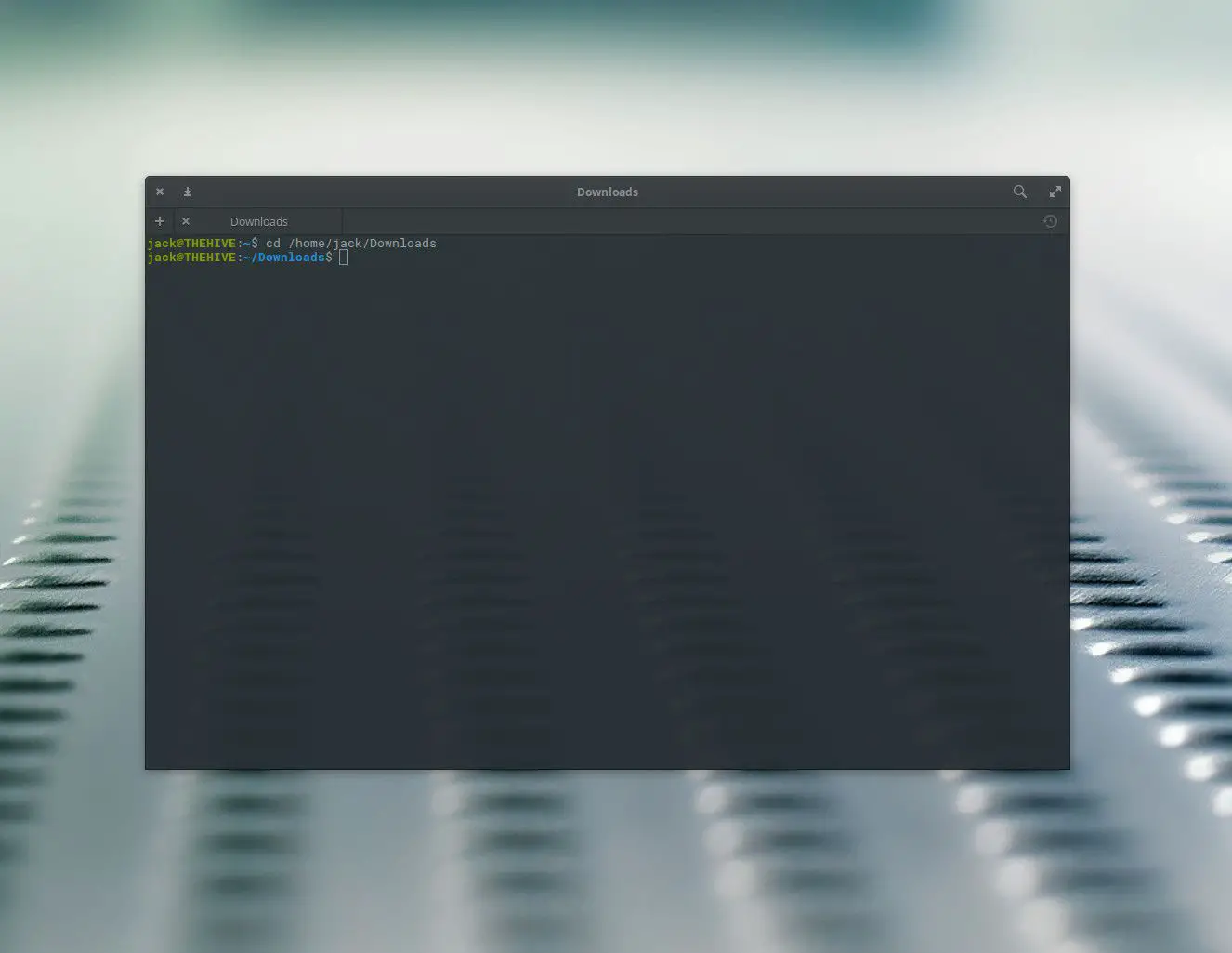 Captura de tela de um comando de terminal Linux.