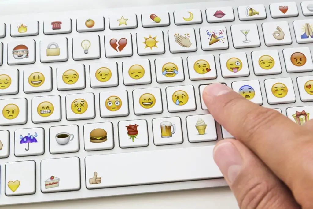 como-visualizar-e-digitar-emojis-em-um-computador-2023