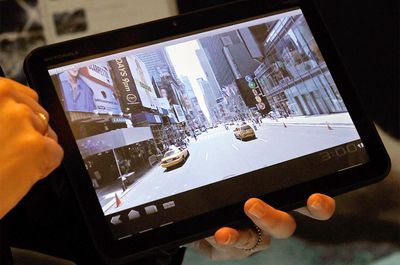 O tablet Motorola Xoom Android Honeycomb é exibido durante um evento para a imprensa no 2011 International Consumer Electronics Show