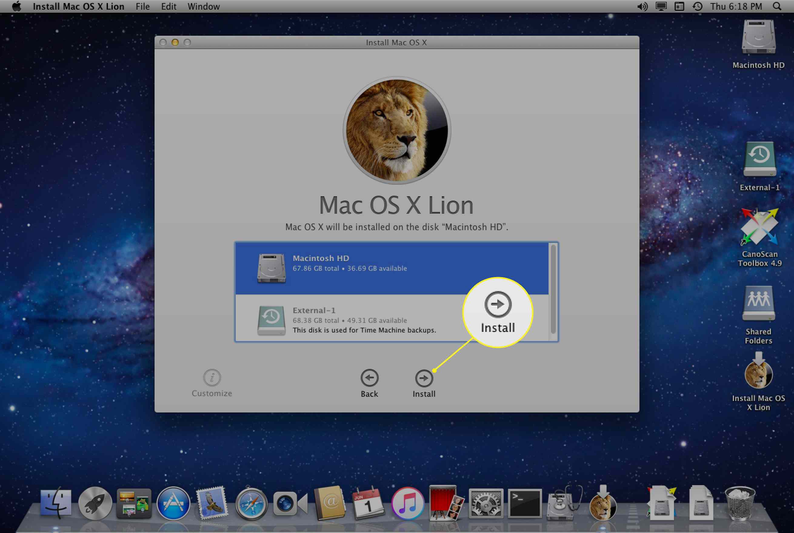 A tela de instalação do Mac OS X Lion com Instalar destacado