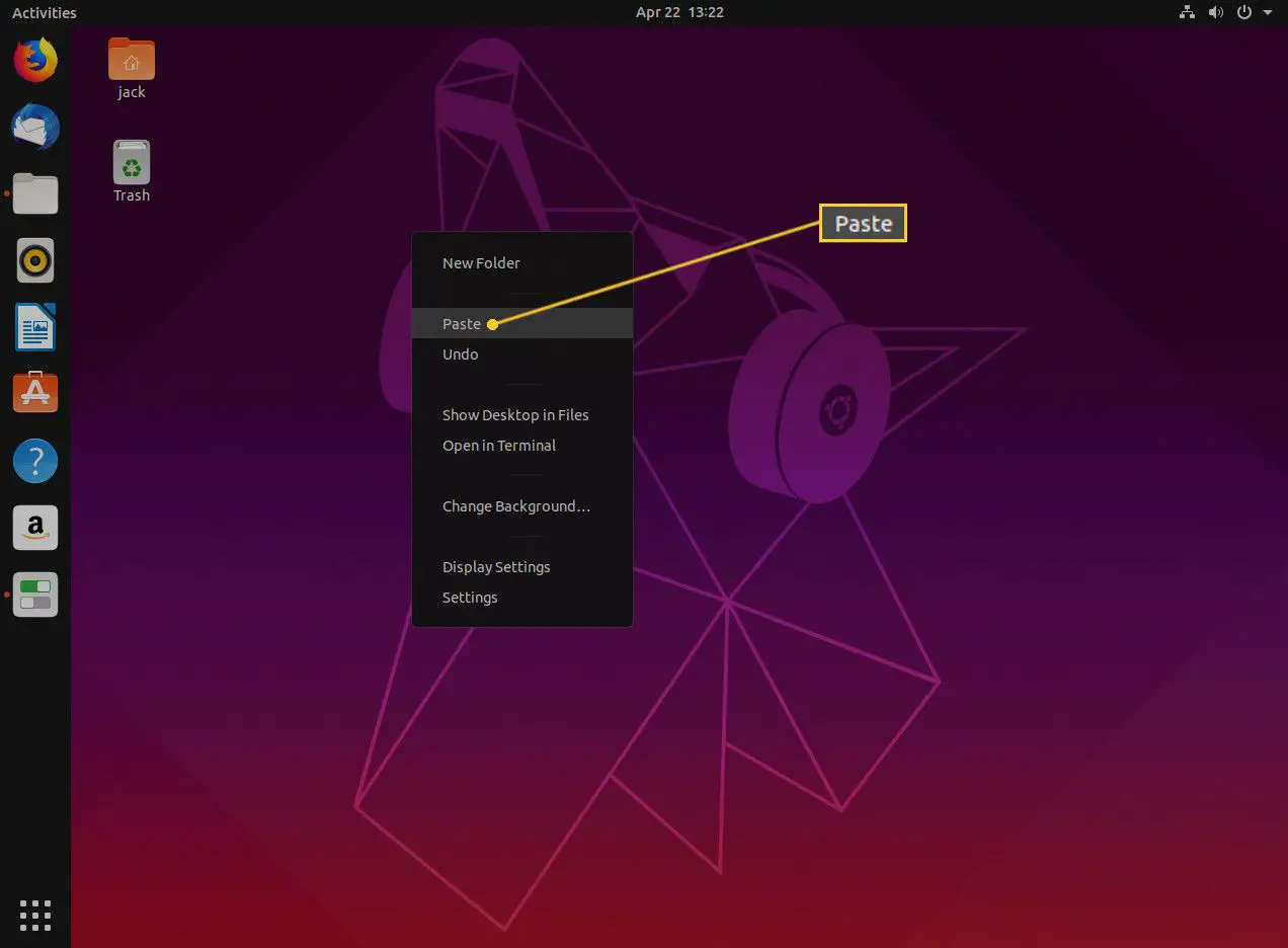 Screnshot de colar o inicializador na área de trabalho do GNOME.