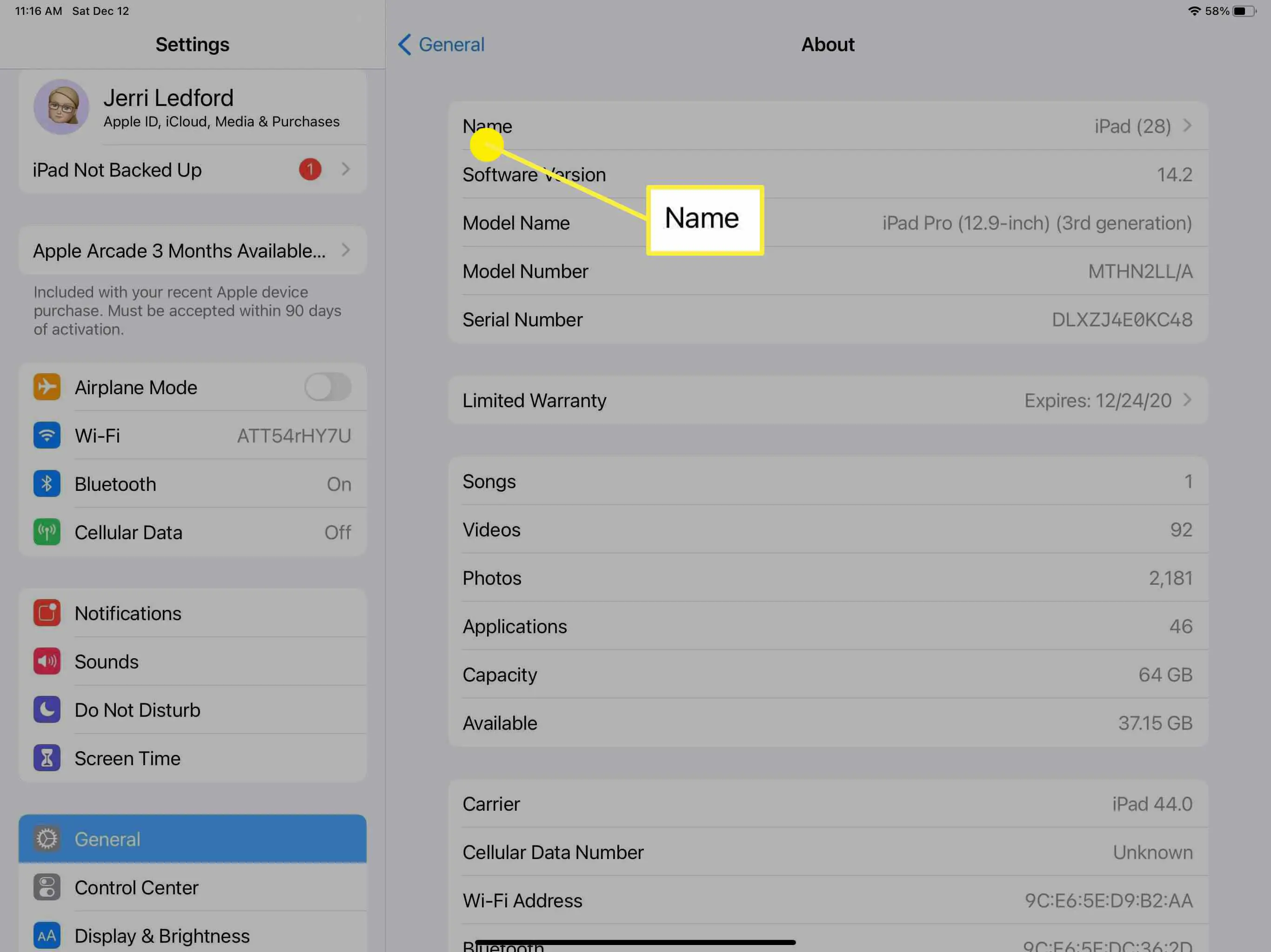 Captura de tela da opção Nome nas configurações Sobre no iPad.