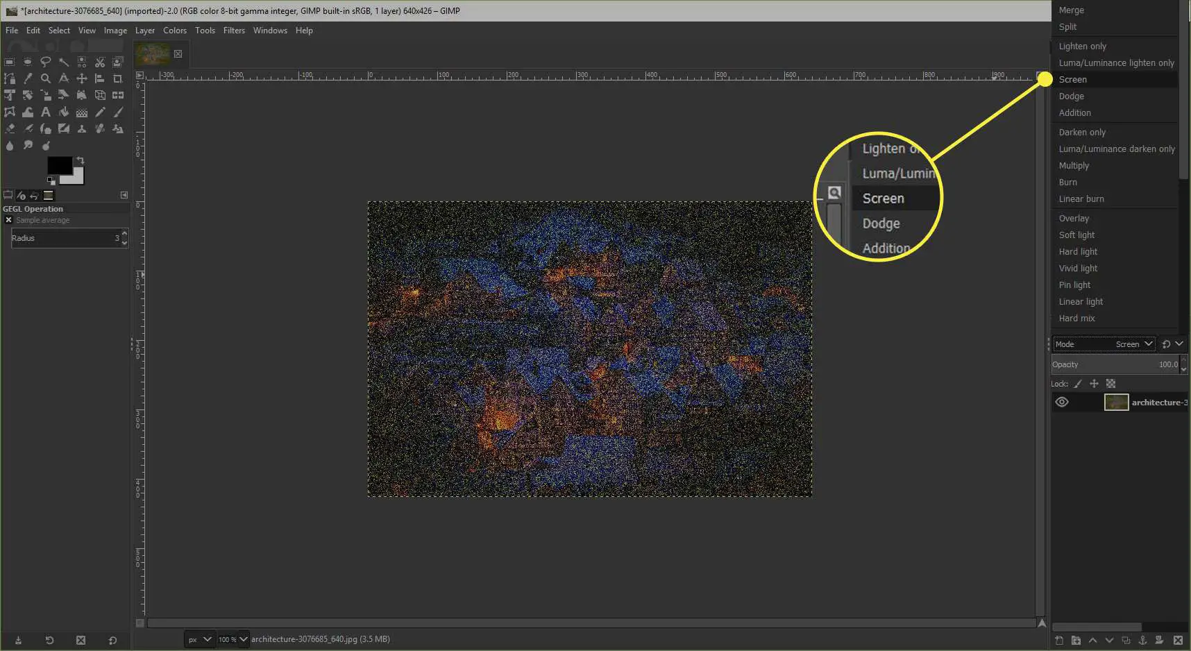 Uma captura de tela do GIMP com o modo de mesclagem de tela destacado