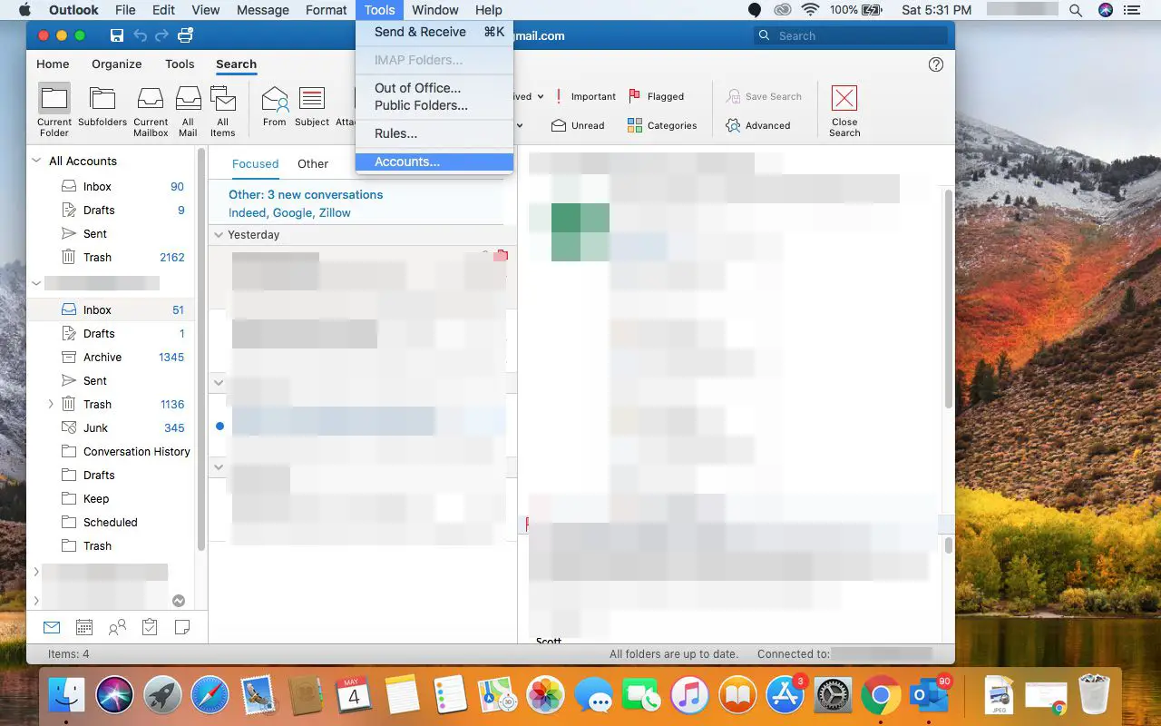 Selecionando o menu Ferramentas no Outlook para Mac.