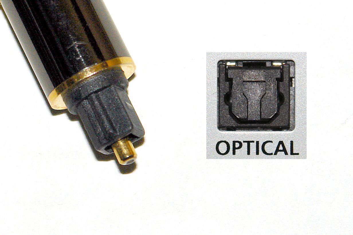 Exemplo de conexão e ponta de cabo óptico digital