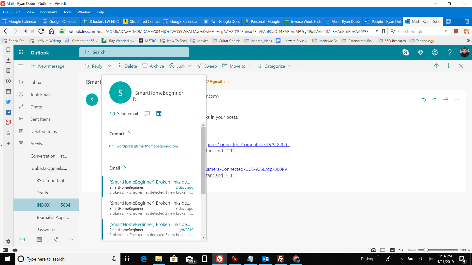 Captura de tela da seleção de contatos no Outlook.com