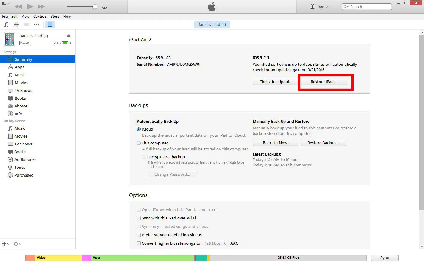 Captura de tela do iTunes demonstrando como restaurar o iPad.