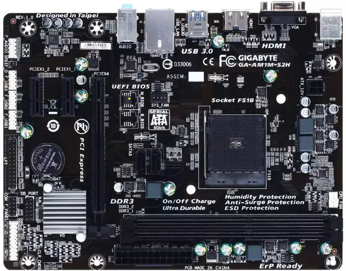 Foto de uma placa-mãe Gigabyte AMD AM1 FS1b com soquete HDMI D-Sub mATX (GA-AM1M-S2H)